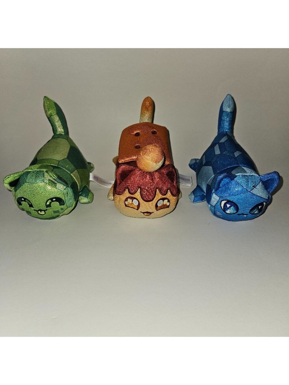 3 Aphmau MeeMeows Cat Plush Lot Celestial Emerald Sapphire Carnival Treat Smores